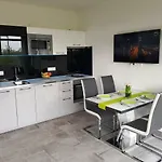 Апартаменты Lakefive